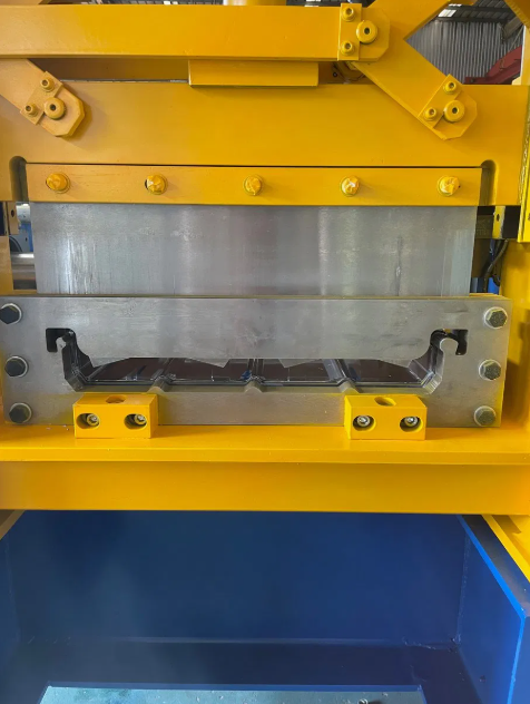 Standing Seam Machine